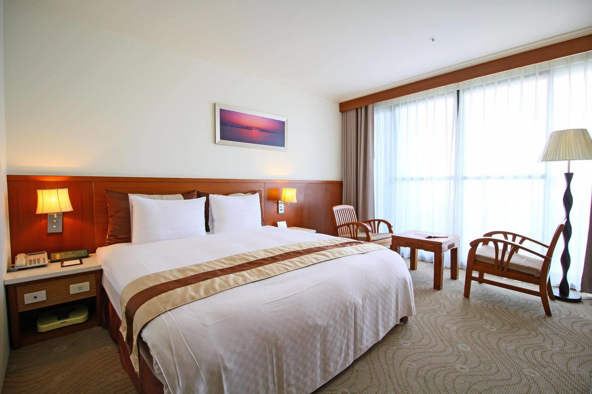 Yaling Hotel Magong Exterior foto